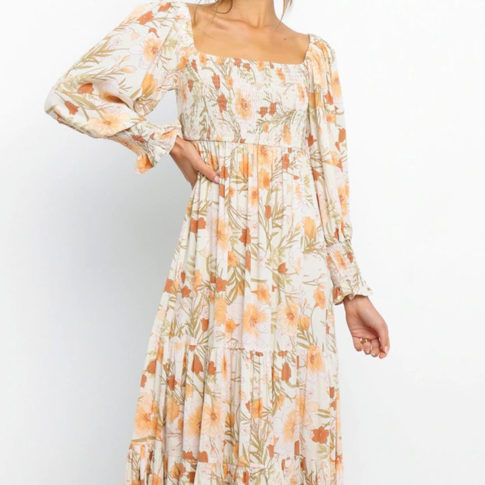 NWOT - Petal & Pup Square Neck Shirred Floral Midi Dress